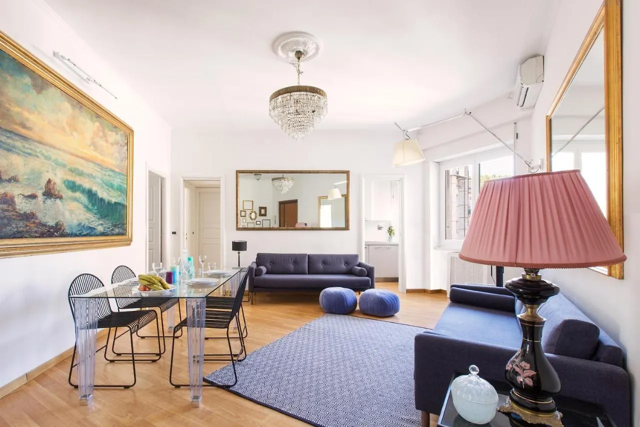 Romac Gianicolo 3-Bedroom Holiday Apartment